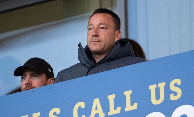 Terry: Confío en que Chelsea termine entre los cuatro primeros; Arsenal es el favorito absoluto para el título