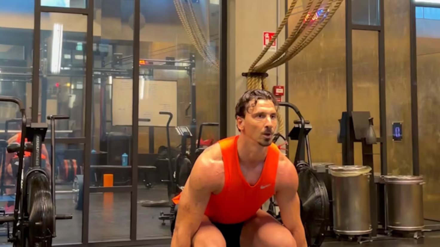 El brutal entrenamiento de Ibrahimovic que es viral en redes: impresionante lo que hace con 44 años