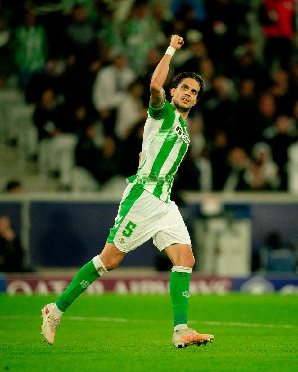 Moretto: Bellerín und Bartra führen Vertragsverlängerungsgespräche mit Real Betis, beide wollen bleiben
