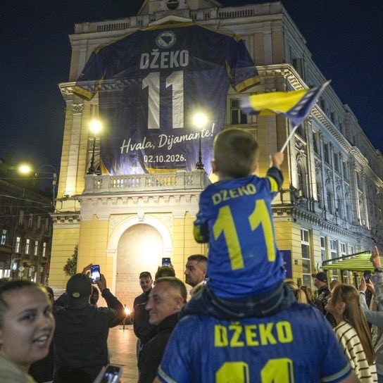Dzeko plays his final national team match tonight as giant Dzeko jersey displayed in Sarajevo