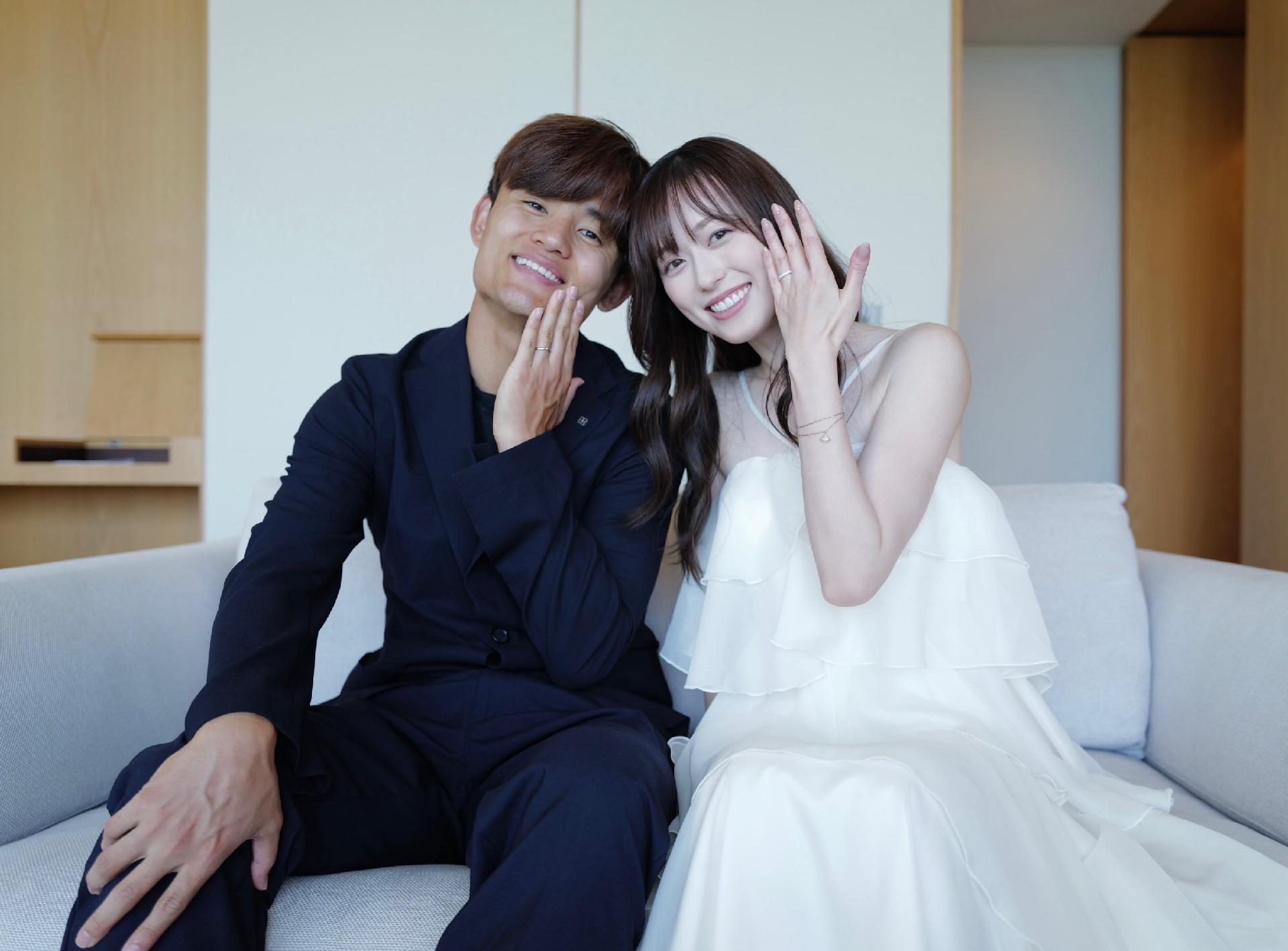 Chúc mừng, Takefusa Kubo và nữ diễn viên Haruka Fukuhara thông báo kết hôn
