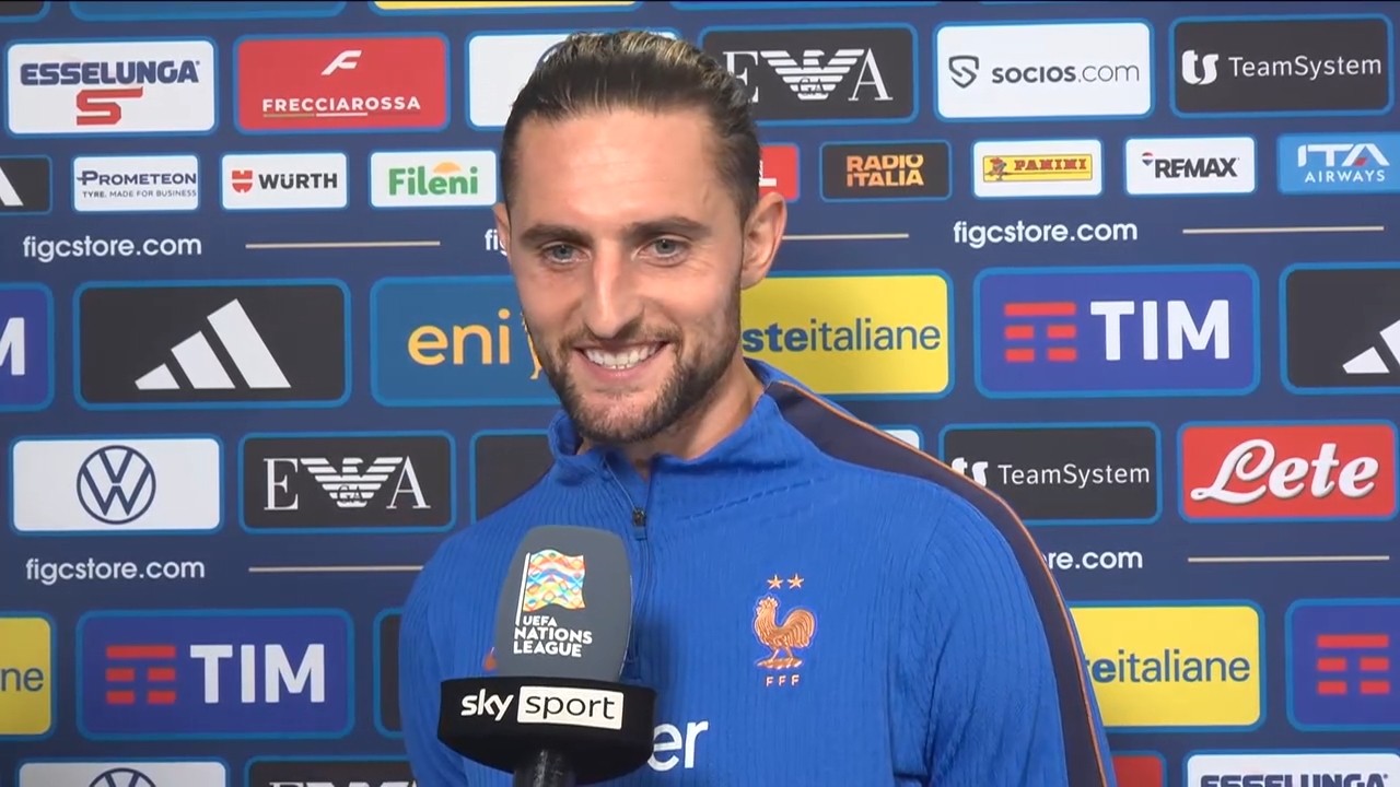 Rabiot: Deveríamos ter vencido, mas a Itália jogou muito bem