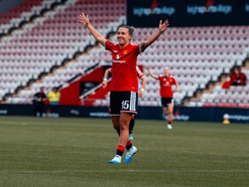 Manchester United 1-0 Liverpool: Zigiotti Olme strike secures back-to-back WSL wins