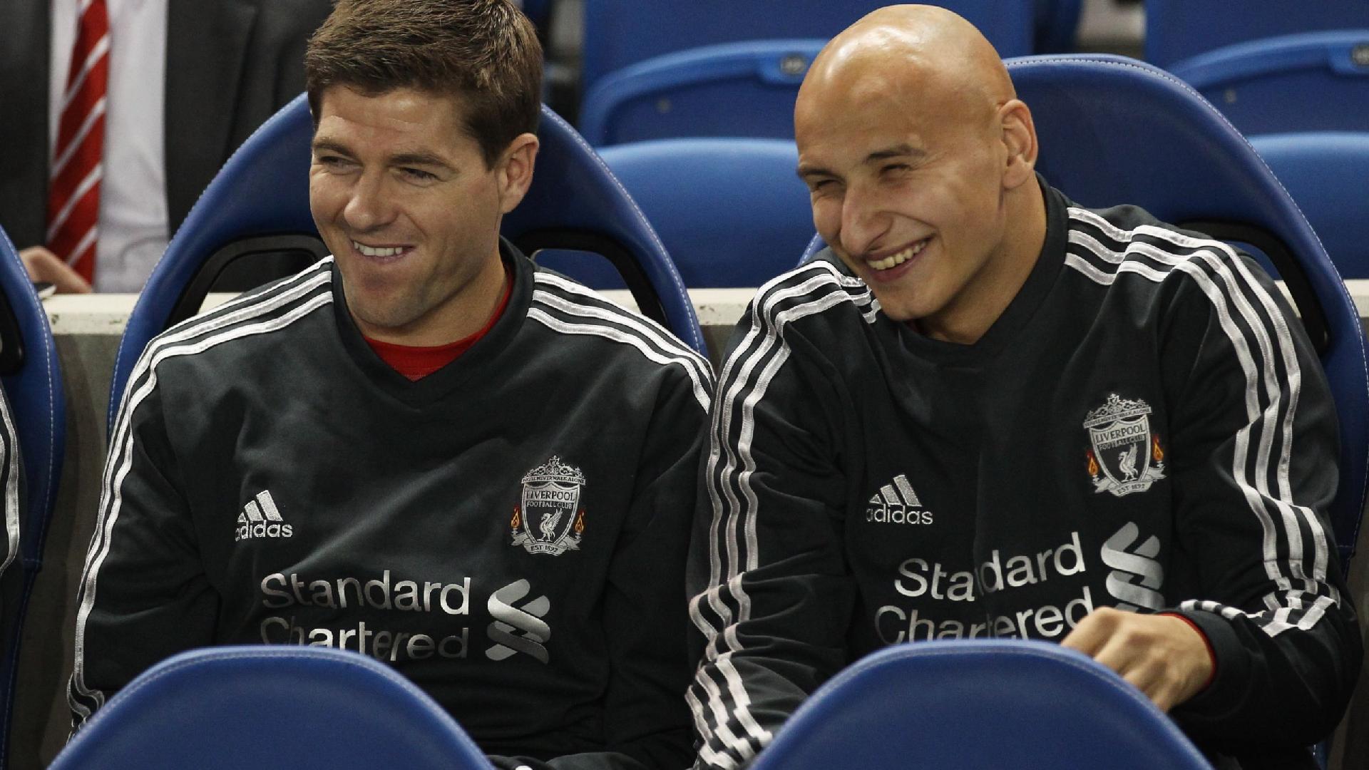 Ex-Liverpool Jonjo Shelvey: Cresci assistindo a DVDs de Gerrard, fomos vizinhos