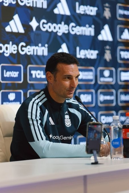 Periodista de TNT: Scaloni renovará contrato con Argentina por dos años