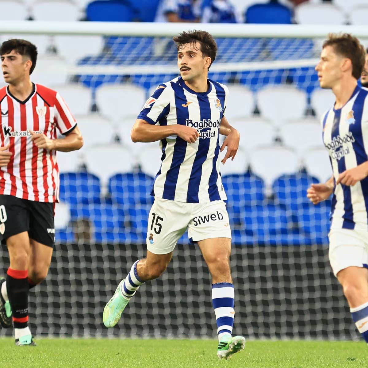 Pablo Marín della Real Sociedad: "Felice di essere tornato dopo l'infortunio, giocherei in qualsiasi posizione"