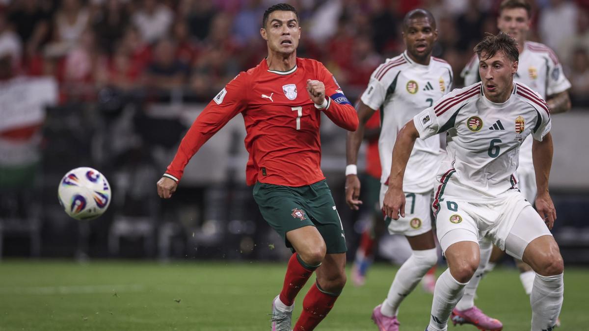 Economy Minister: Losing Ronaldo is bad news for Portugal; he is the country's most famous person