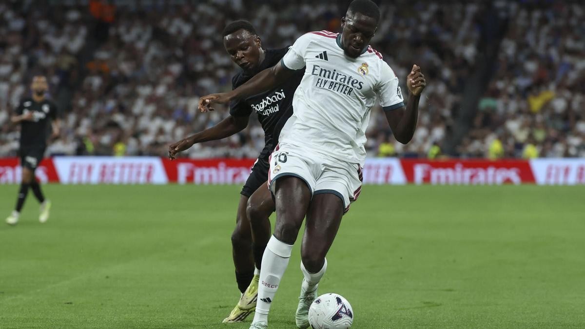 Mundo Deportivo: Ibrahima Konaté's injury forces José Mourinho to make tough defensive decisions