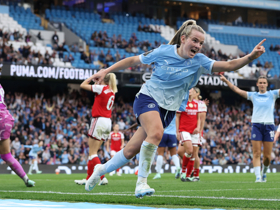 Manchester City 4-2 Arsenal: Hemp scores twice as comeback win keeps champions perfect