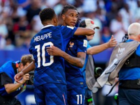 Muller tips Olise or Mbappe for Ballon d'Or