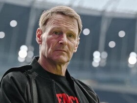 ‘Plays like a child’ –  Sheringham claims Gyokeres ‘doesn’t understand’ his position