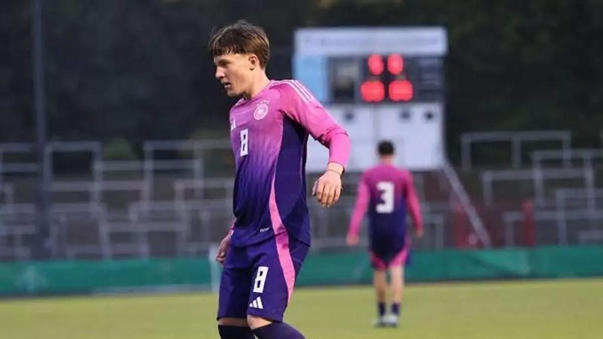 Sport: Barca đang theo dõi tài năng trẻ 15 tuổi Ilicic của Eintracht Frankfurt, nhiều ông lớn tranh giành