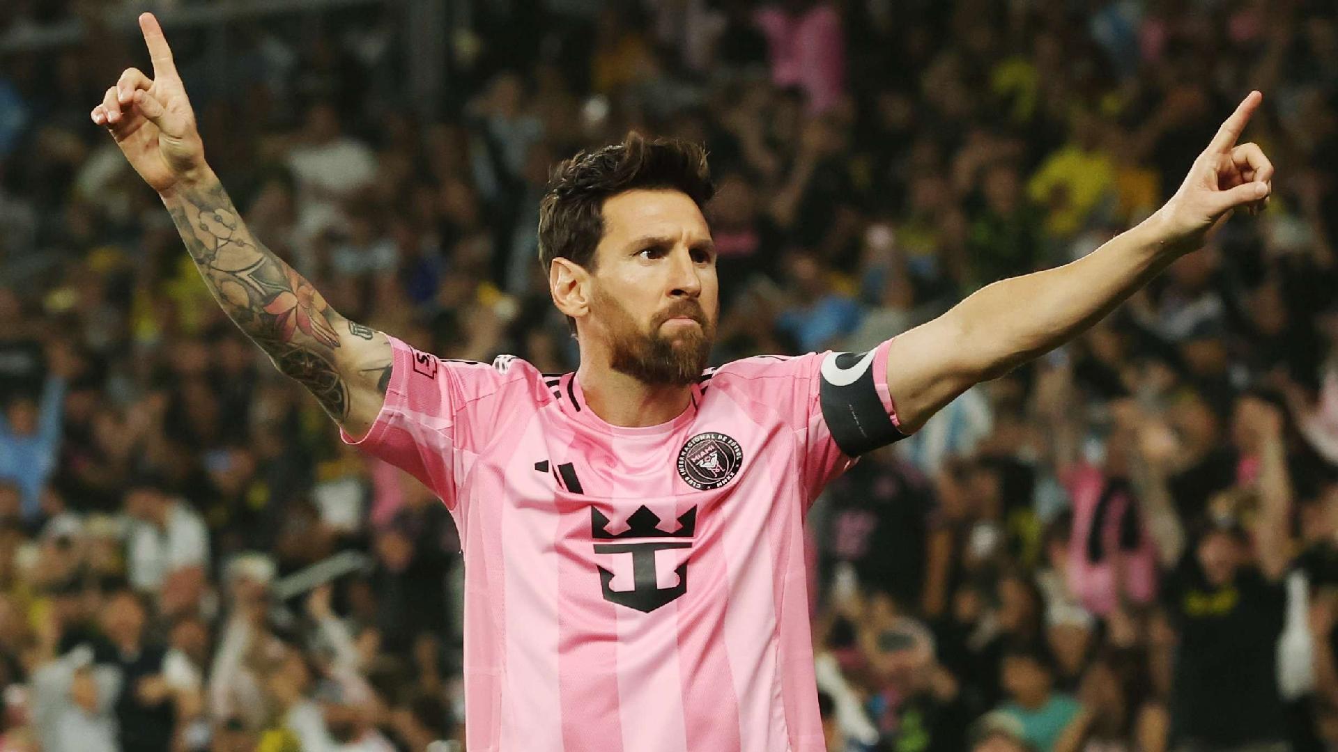 Arshavin: Messi deserves 2026 Ballon d'Or as perfect career ending