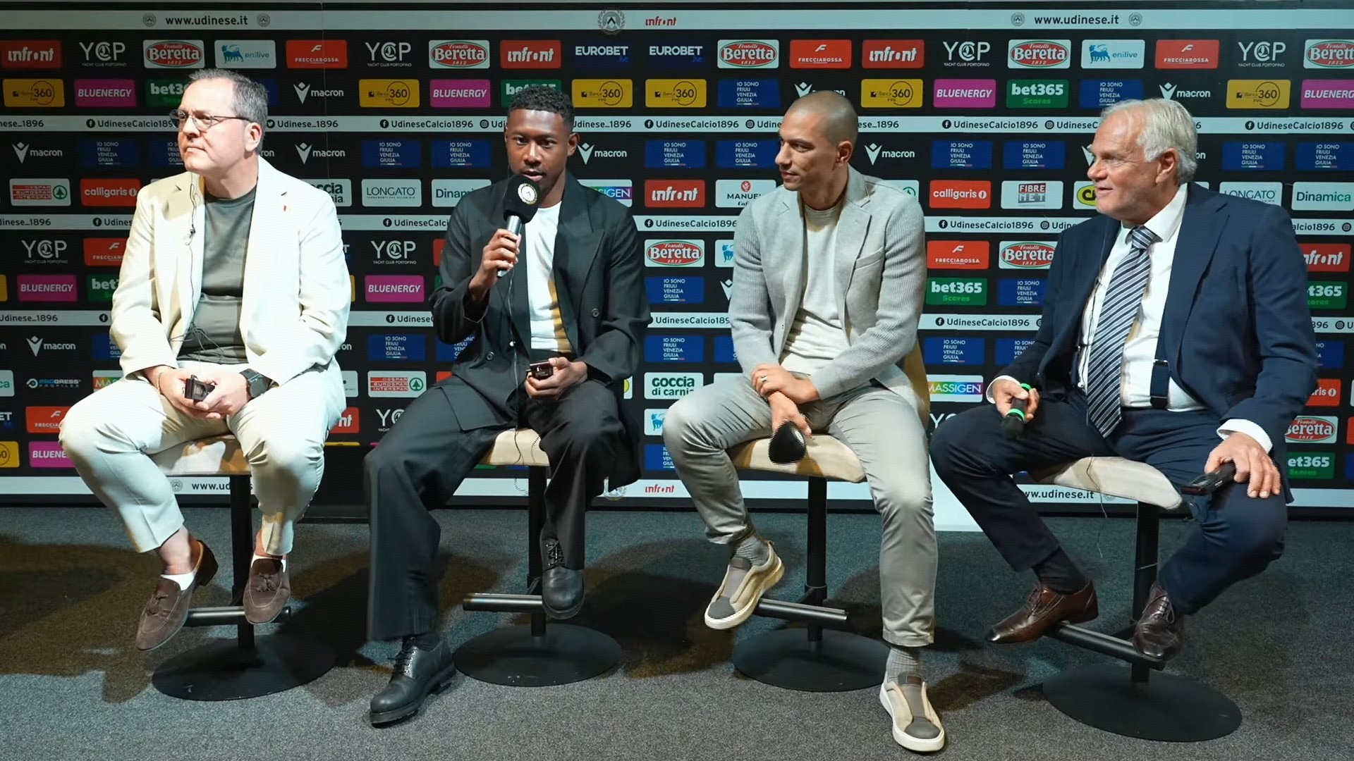 Alaba: Gosto de assumir responsabilidades, é assim na seleção, no Bayern e no Real Madrid