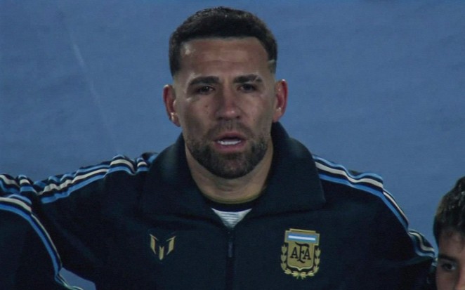 Abschied: Der 38-jährige Otamendi kämpft mit den Tränen in seinem letzten Länderspiel nach 17 Jahren