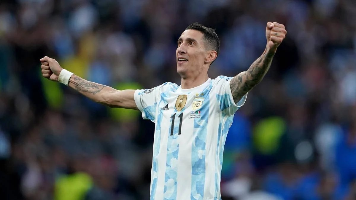 Messi disputa seu último jogo pela Argentina com Di María na torcida