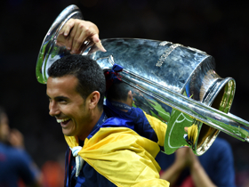 Former Barcelona and Chelsea winger Pedro retires