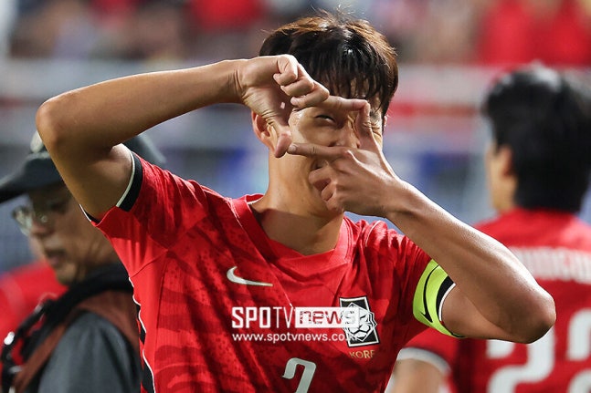 Son Heung-min: Es un gran honor estar junto a Cha Bum-kun, espero que las futuras generaciones superen pronto mi récord