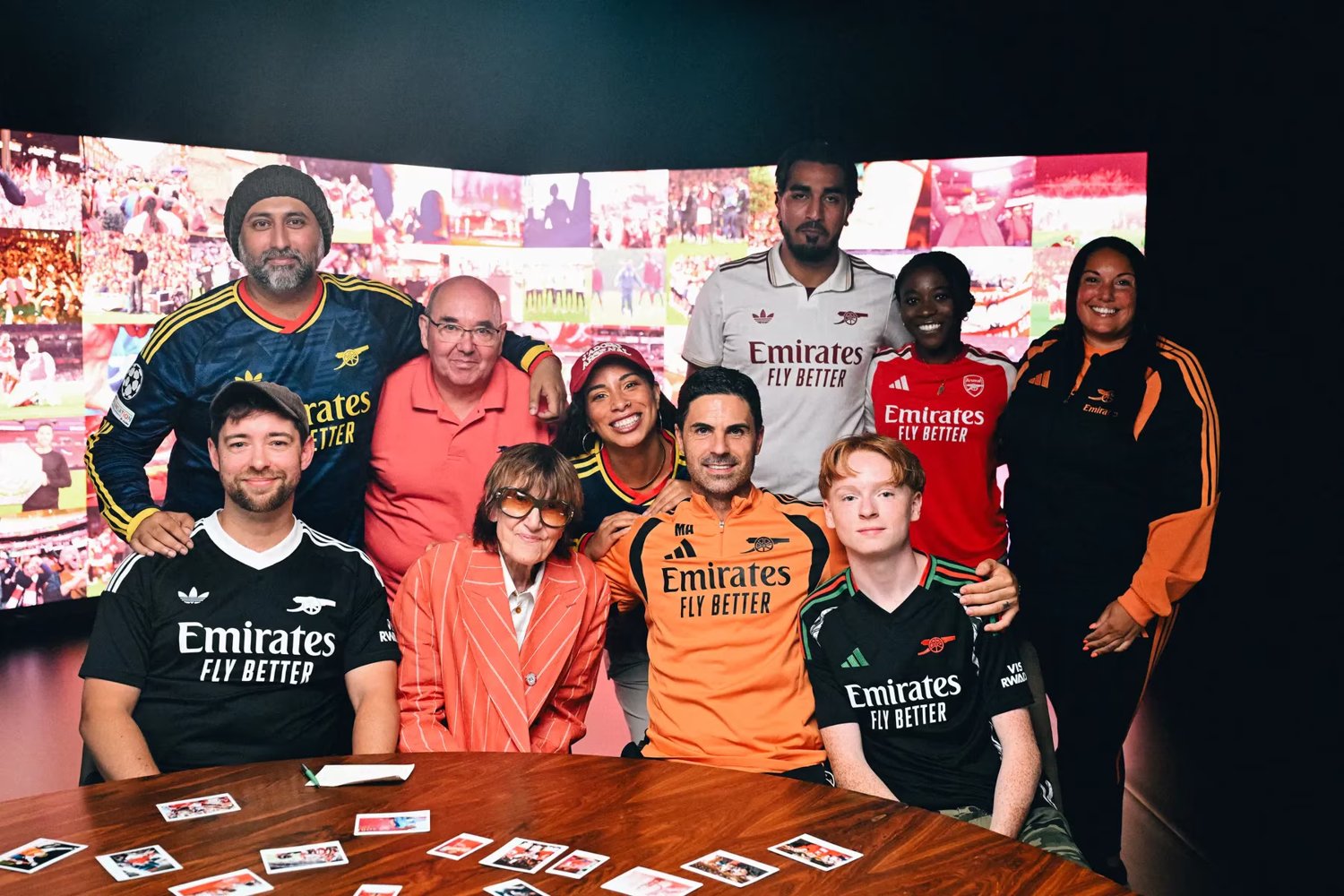 HLV Arteta: Từng nghĩ cho cầu thủ học múa ba lê; sẽ đưa Martin Odegaard, Merino và Raya nếu bị mắc kẹt trên đảo hoang