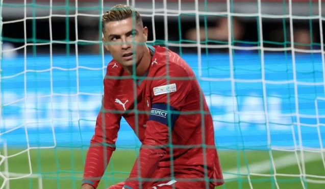 Mirror journalist calls Ronaldo a "narcissist," Ferdinand hits back: "The language is completely out of line"