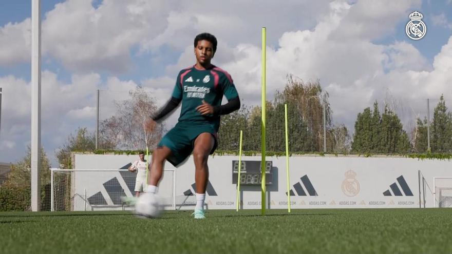 Sport: Mbappé kehrt ins Real-Madrid-Training zurück, Verletzung wird beobachtet