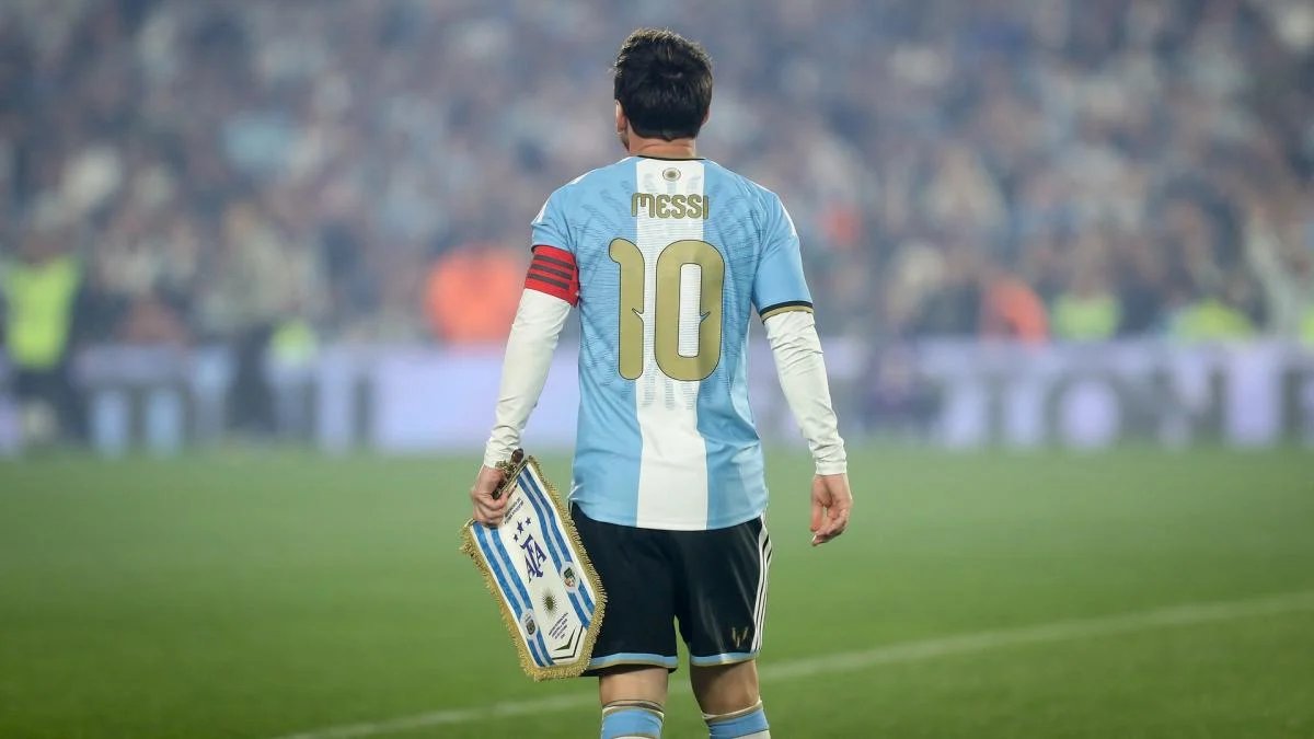 Französische Medien: Messis Rücktritt aus der Nationalmannschaft würde Argentinien enorme Einnahmeverluste bescheren