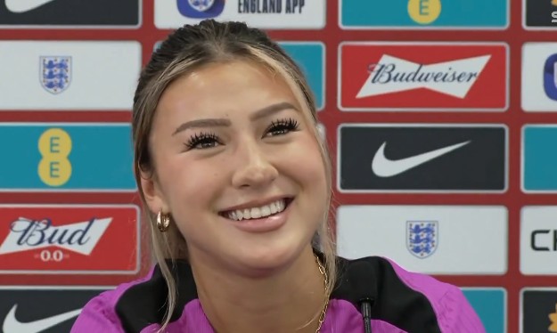 Erica, joven promesa de Inglaterra: Mi padre es un gran aficionado del Manchester United, mi nombre viene de Cantona