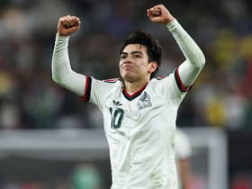 Liverpool and Arsenal target Mora 'could fit in with any team', says Mexico boss Marquez