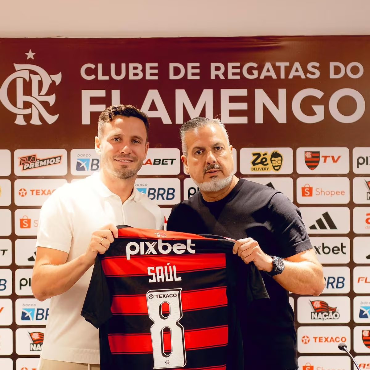 Diretor técnico do Flamengo: Bernardo Silva foi questionado por sua baixa estatura