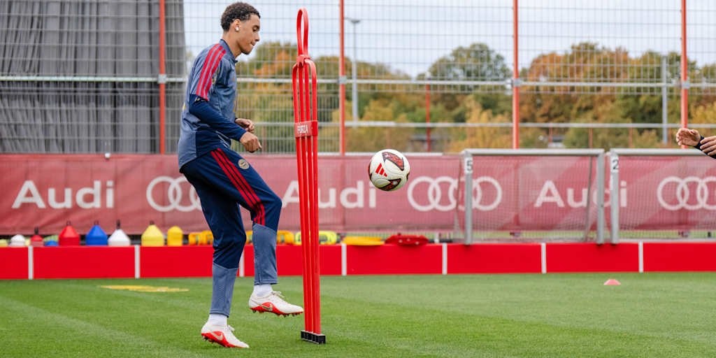 Bayern Munich: Musiala Kembali Latihan Lari dan Bola
