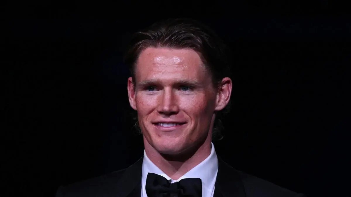 Tutto Mercato Web: Le Real Madrid se renseigne auprès de l'entourage de McTominay, les négociations de prolongation avec Naples stagnent