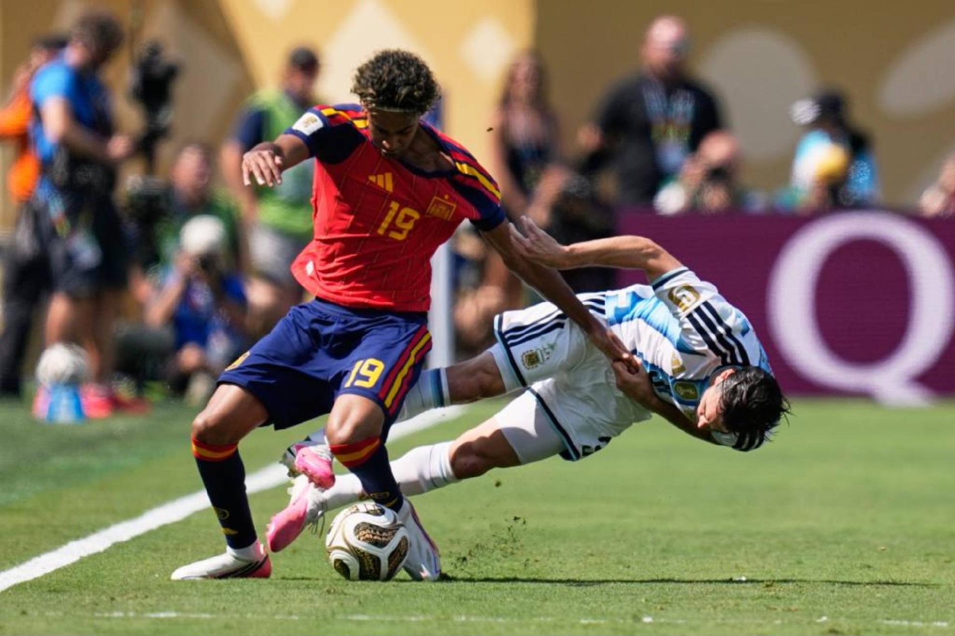 Tagliafico: España nos superó tácticamente en la final del Mundial