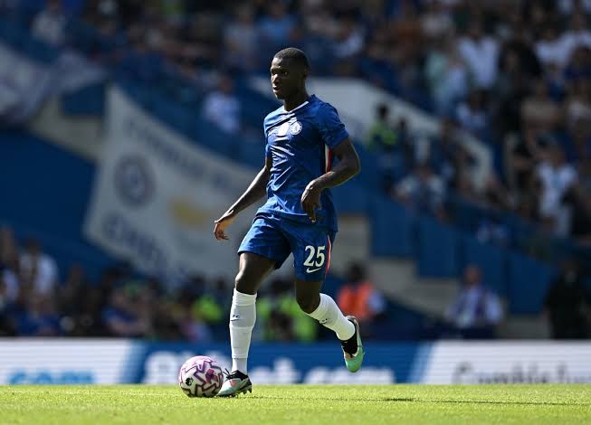 Vidal: Chelsea cauteloso com retorno de Caicedo, que deve desfalcar contra o Bournemouth
