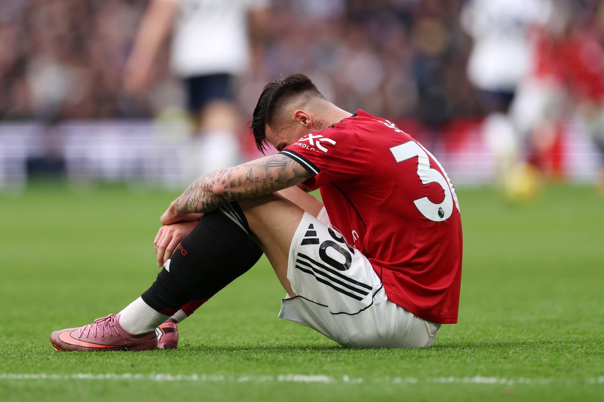 Man United envisage une opération pour Šeško alors que le personnel médical évalue les meilleures solutions