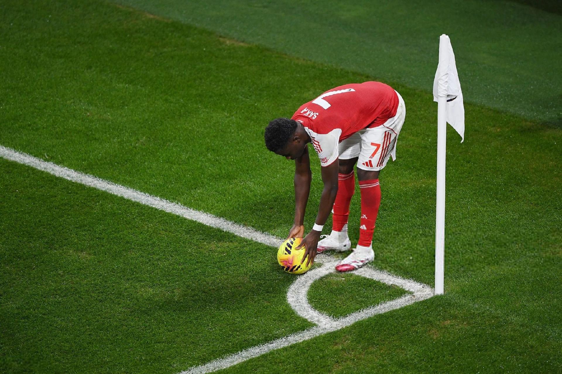 Daily Mail: Premier League geht diese Saison hart gegen Standard-Regelverstöße vor, Arsenal hat noch kein Eckballtor erzielt