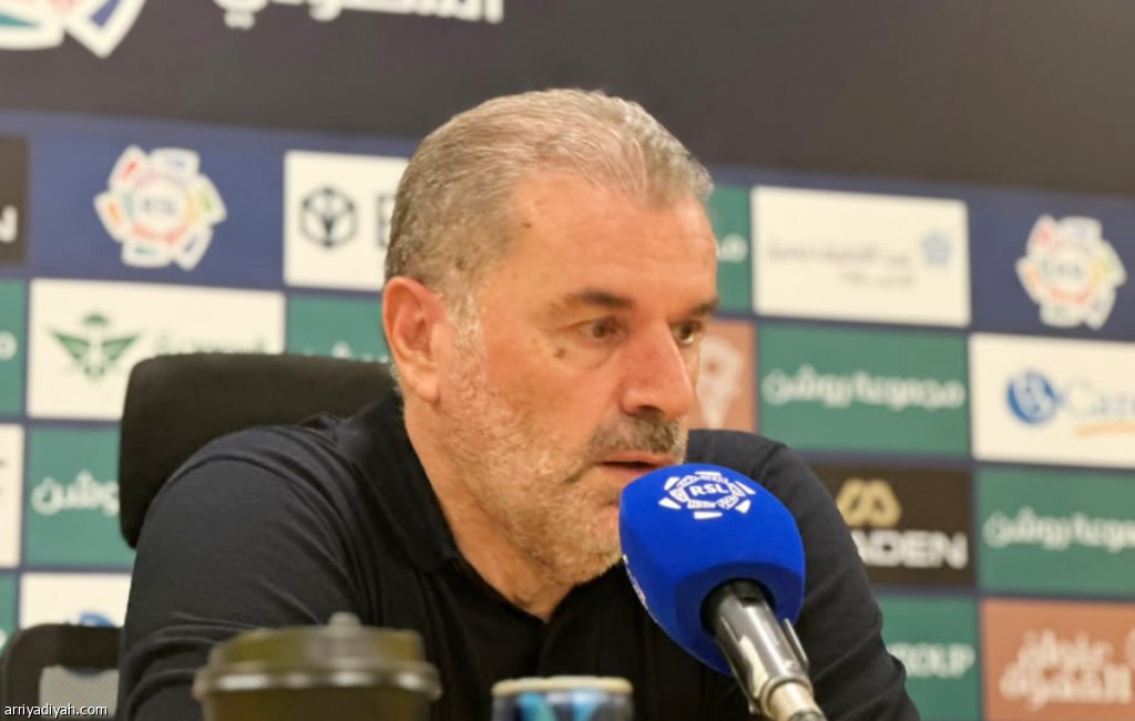 Postecoglou: "Muito feliz com a vitória 3-0 e com a defesa"