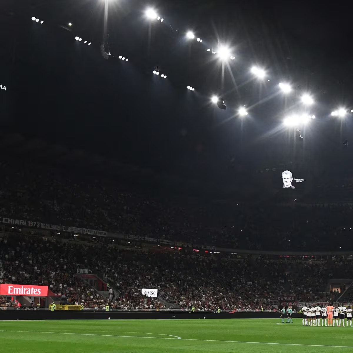 Centenario de un San Siro que aguarda su muerte y resurrección