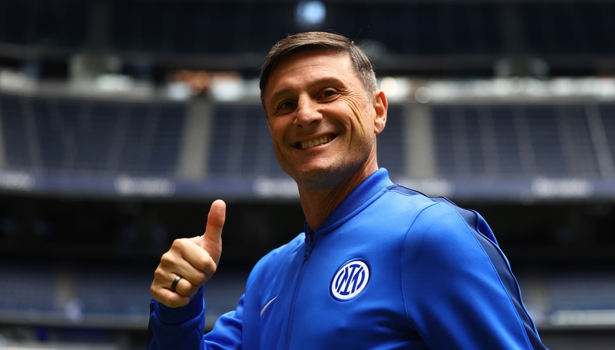 O árbitro Orsato: Zanetti é o jogador mais disciplinado