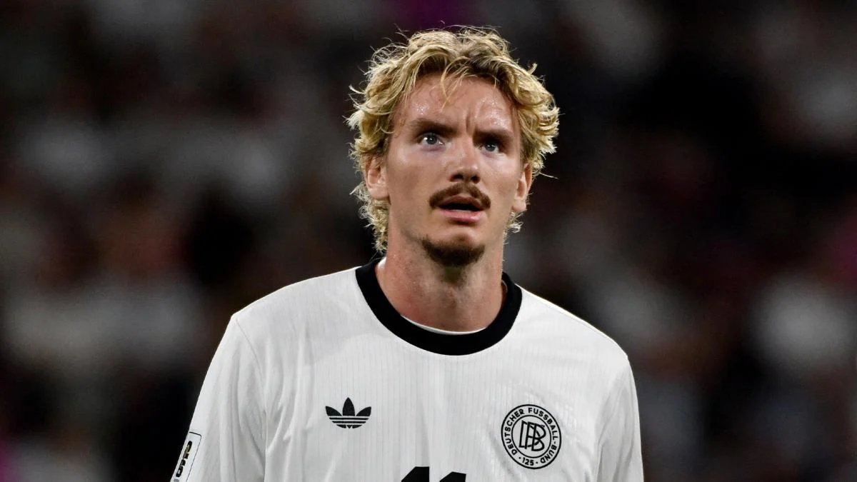 Medios ingleses: La Juventus no puede deshacerse de Vlahović en el mercado invernal