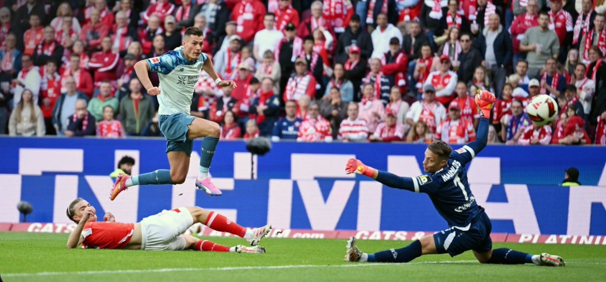 Schick Cetak Gol di 5 Laga Pertama Bundesliga, Pemain Ketiga dalam Sejarah Bayer Leverkusen