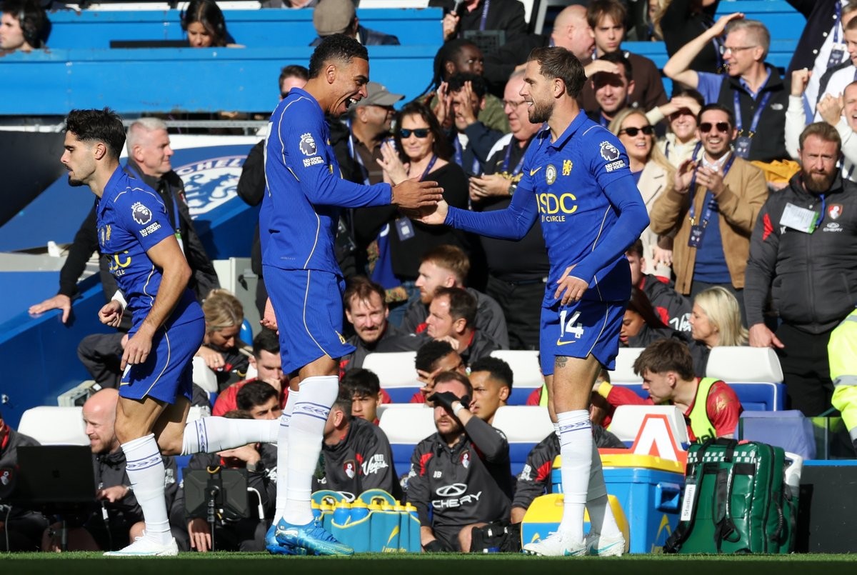 Chelsea dẫn trước 2-0 chỉ sau 2 phút 29 giây, nhanh thứ ba trong lịch sử Premier League