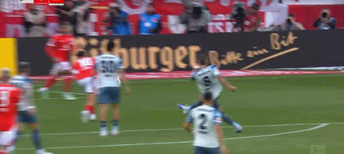 Babak Pertama: Mainz 05 2-2 Bayer Leverkusen, Kaczi cetak brace, Andrich dan Schick bobol gawang