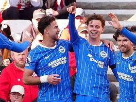 Sunderland 0-2 Brighton: Seagulls stay third in Premier League after third straight league win without conceding