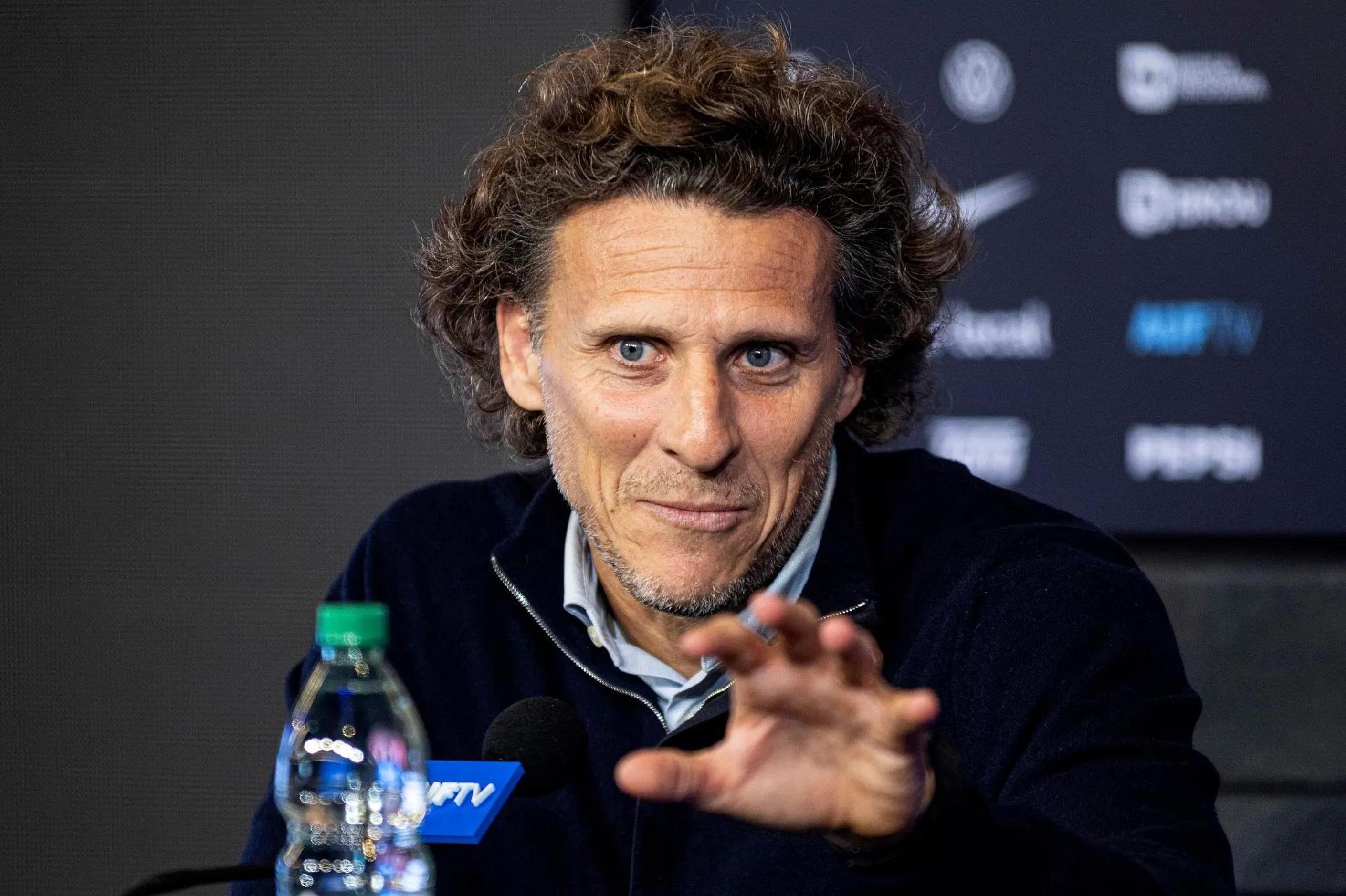 Forlán: No debimos perder contra Japón; contra Corea del Sur pudimos haber ganado 5-0 o 6-0