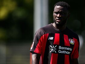 'It won't happen next time', say Leverkusen after Boniface storms down tunnel