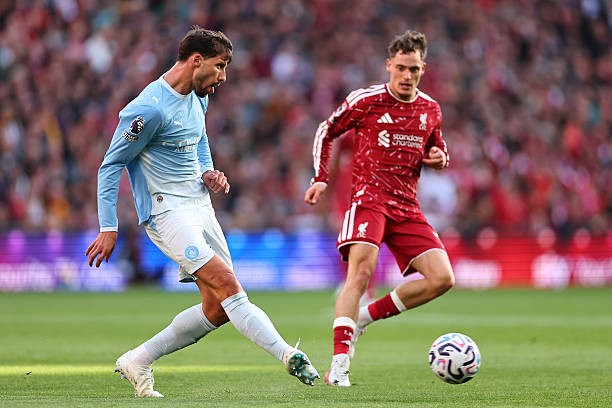 Florian Wirtz verlor den Ball in der ersten Halbzeit gegen Manchester City 16 Mal und alle 6 Flanken misslangen