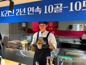 韩国国脚李东炅参加快闪活动，并将为球迷制作天妇罗盖饭