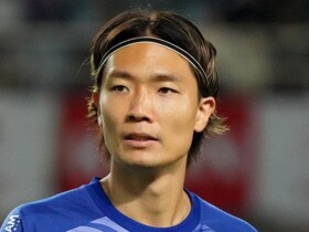 日媒：日本国脚板仓滉因左侧臀中肌肌纤维撕裂缺战科隆