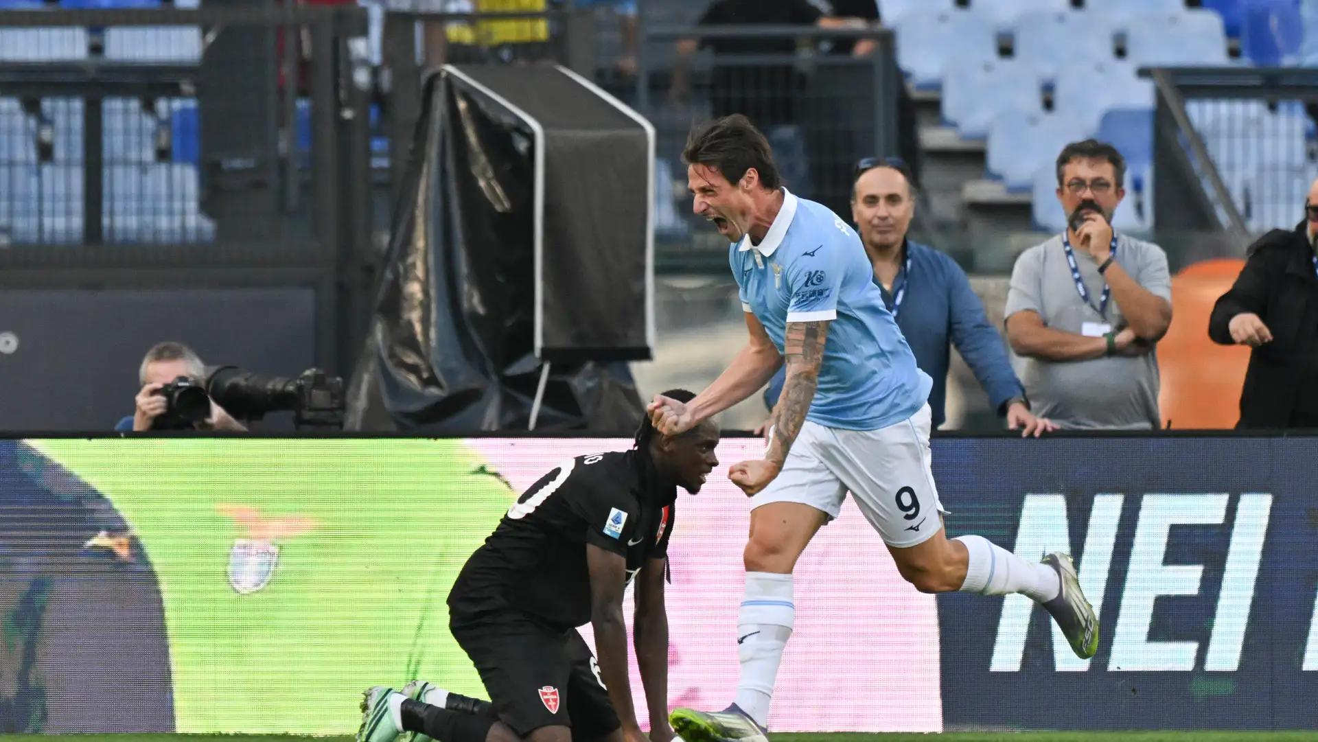 Pinamonti: Il primo gol è un sollievo, la squadra è la chiave della vittoria