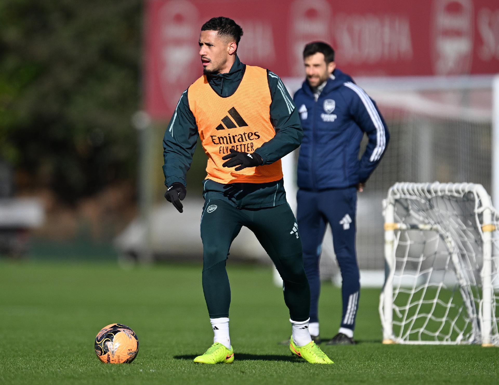Bericht: Saliba kehrt zum Individualtraining auf den Platz zurück